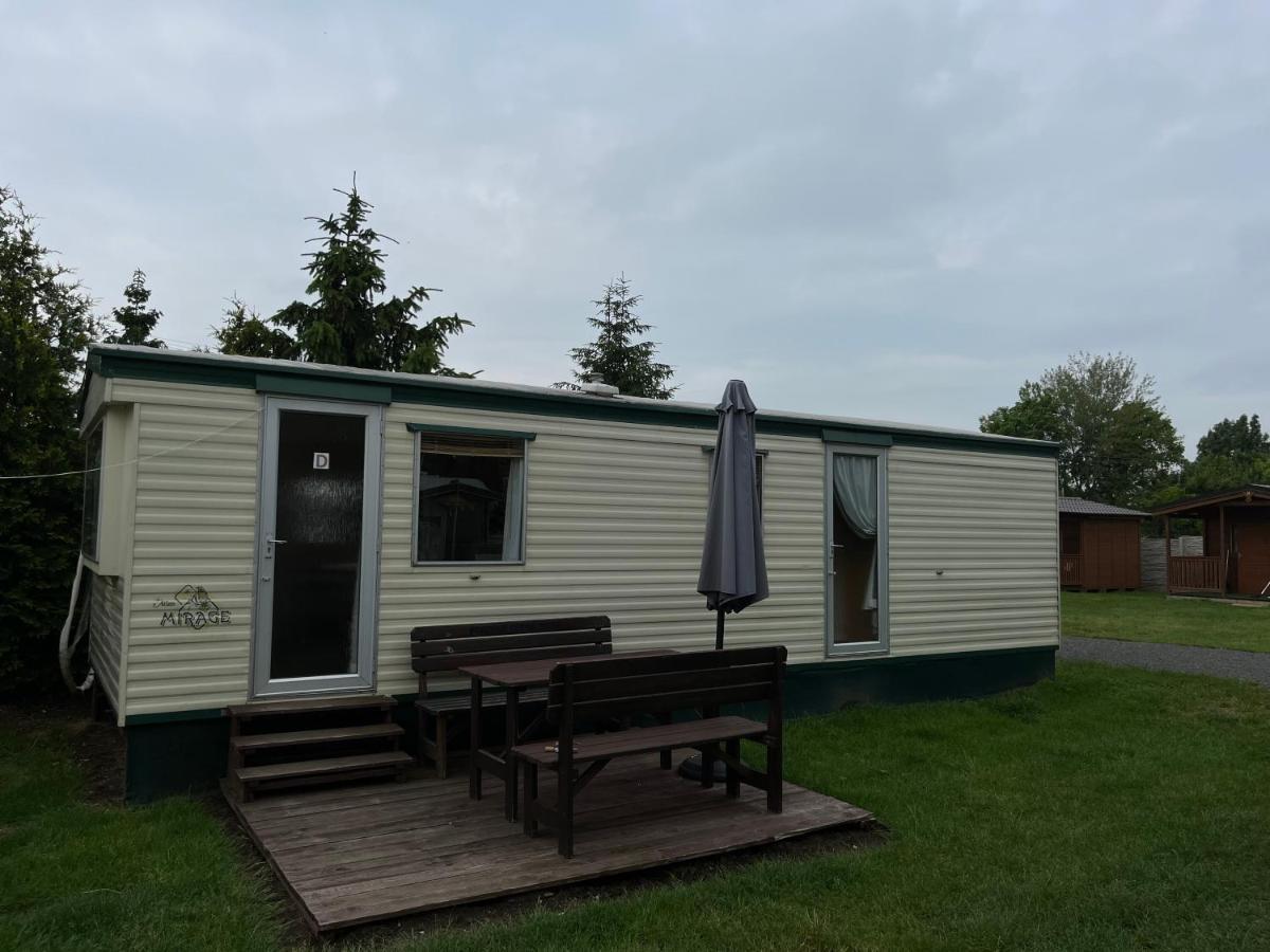 Autocamp Free Star - Mobilheimy Appartement Strachotin Buitenkant foto