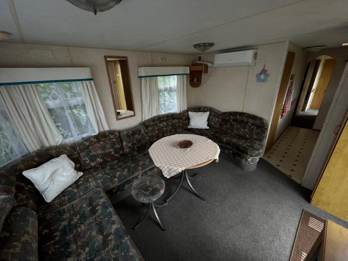 Autocamp Free Star - Mobilheimy Appartement Strachotin Buitenkant foto