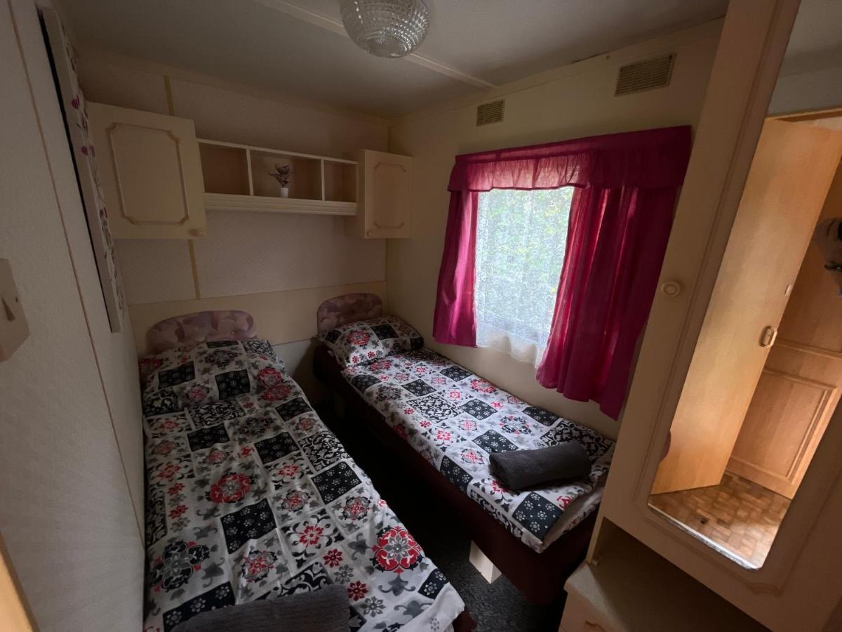 Autocamp Free Star - Mobilheimy Appartement Strachotin Buitenkant foto
