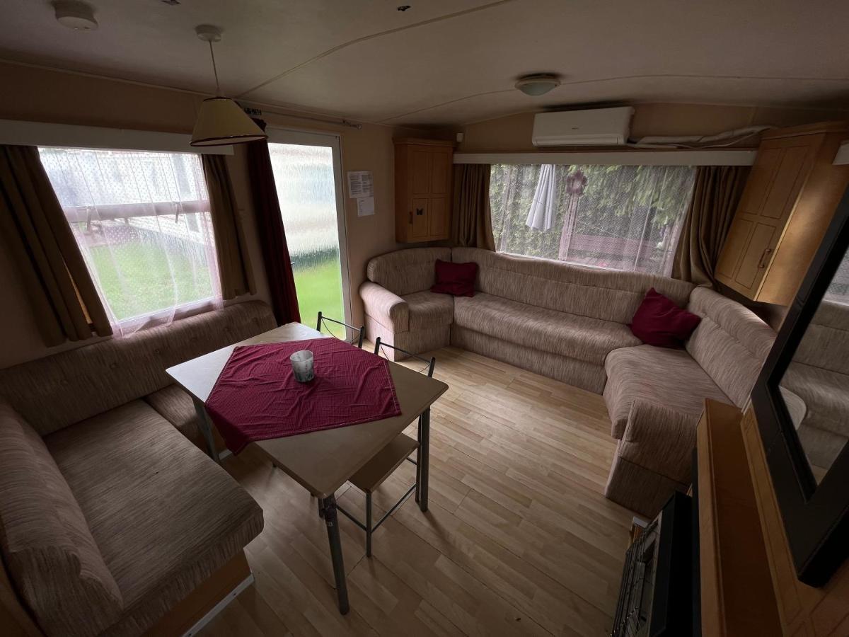 Autocamp Free Star - Mobilheimy Appartement Strachotin Buitenkant foto