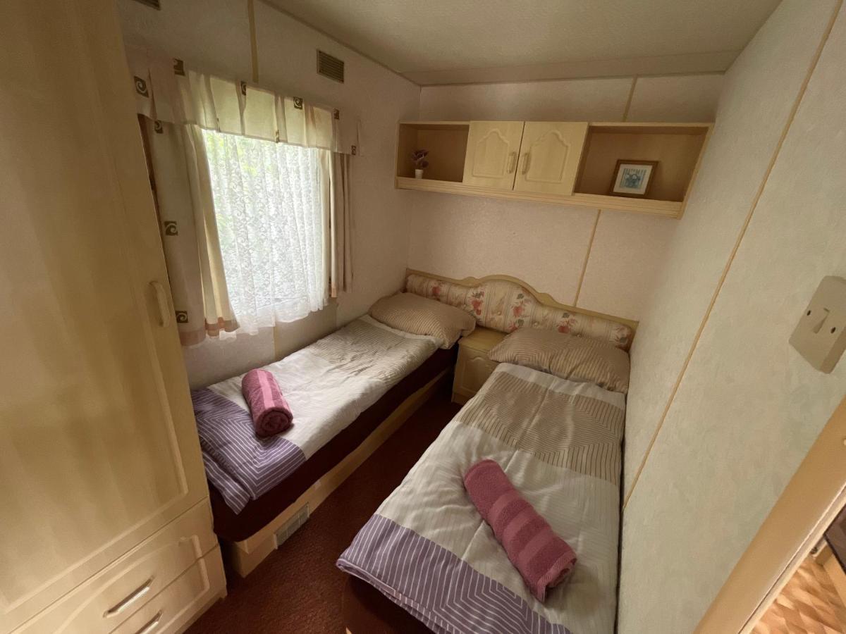 Autocamp Free Star - Mobilheimy Appartement Strachotin Buitenkant foto